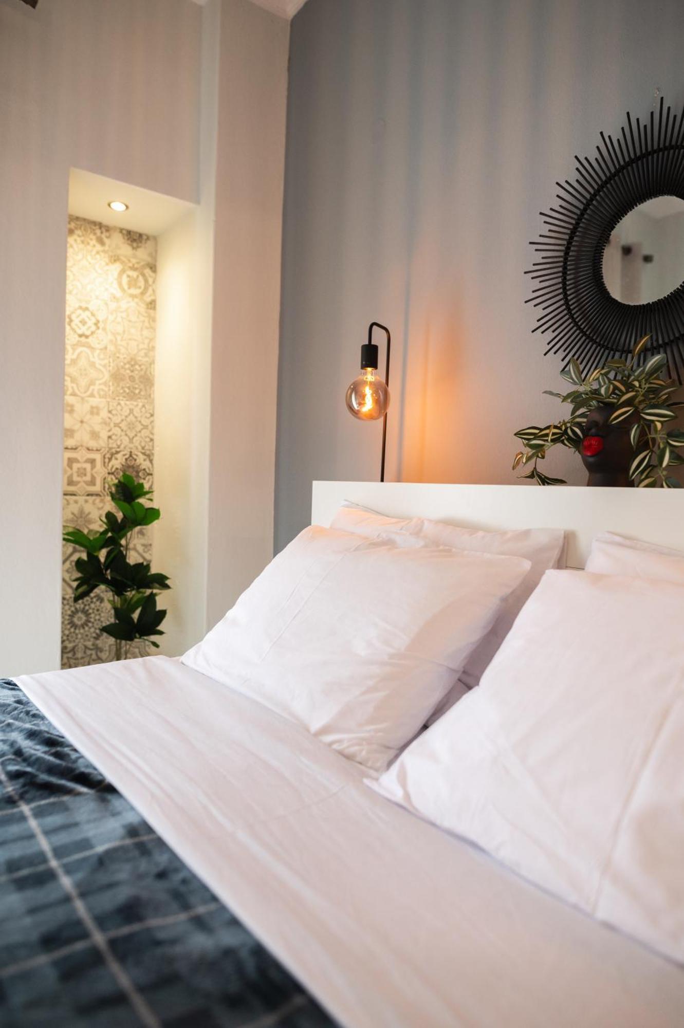 Sapphire Majesty Suite By Heaven'S Hall Luxury Suites アレクサンドルポリス エクステリア 写真